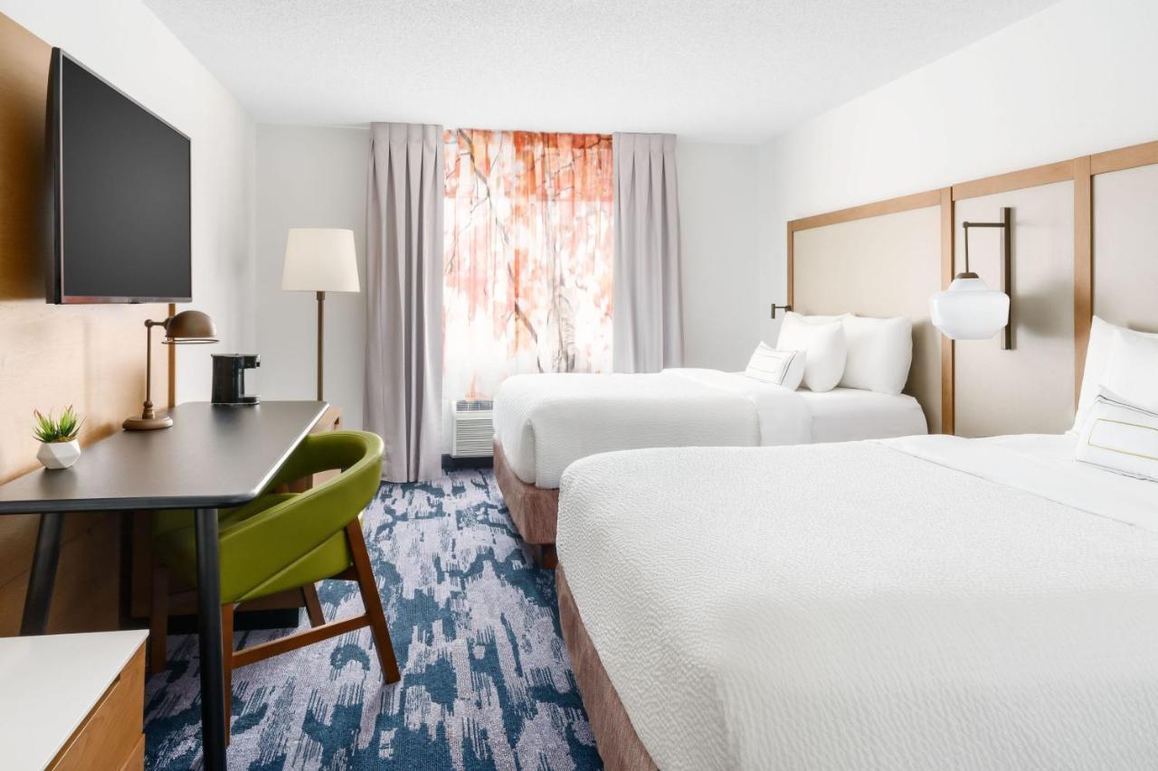 Hotel Fairfield By Marriott South